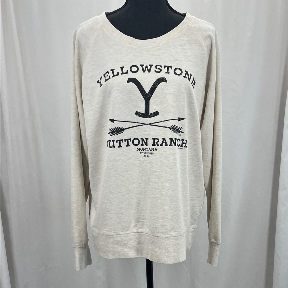 Yellowstone Dutton Ranch Cream Pullover Sweatshirt women’s XL